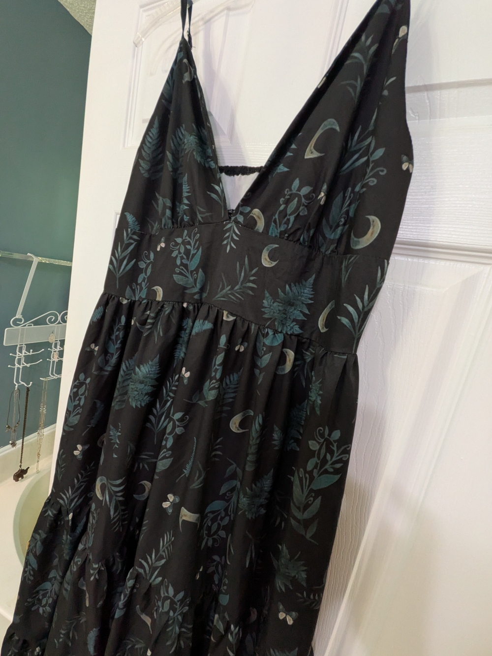 Black Floral V-Neck  Maxi Dress - Picture 2 of 3
